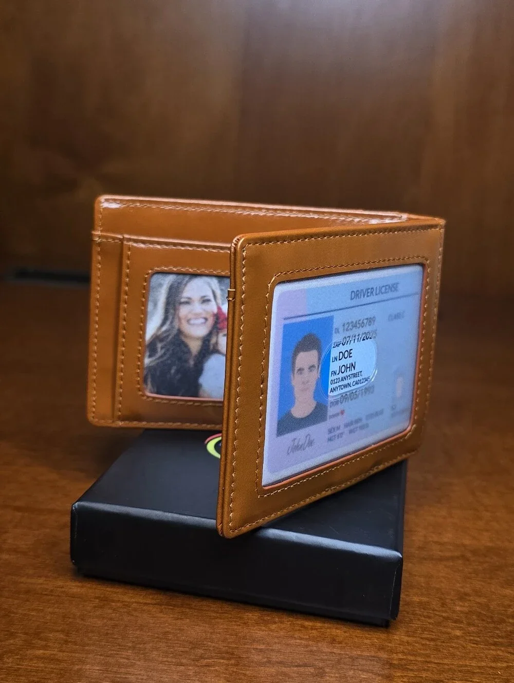 Genuine Leather RFID Wallet | 11 Card Slots | Money Clip | Gift Box